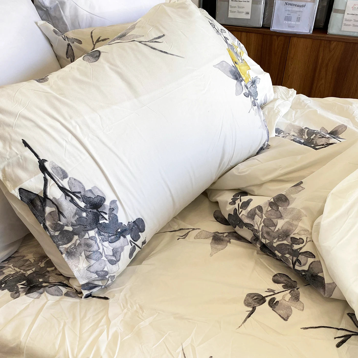 Housse parure de lit imprimée 4 pièces - floralia - maison good and well